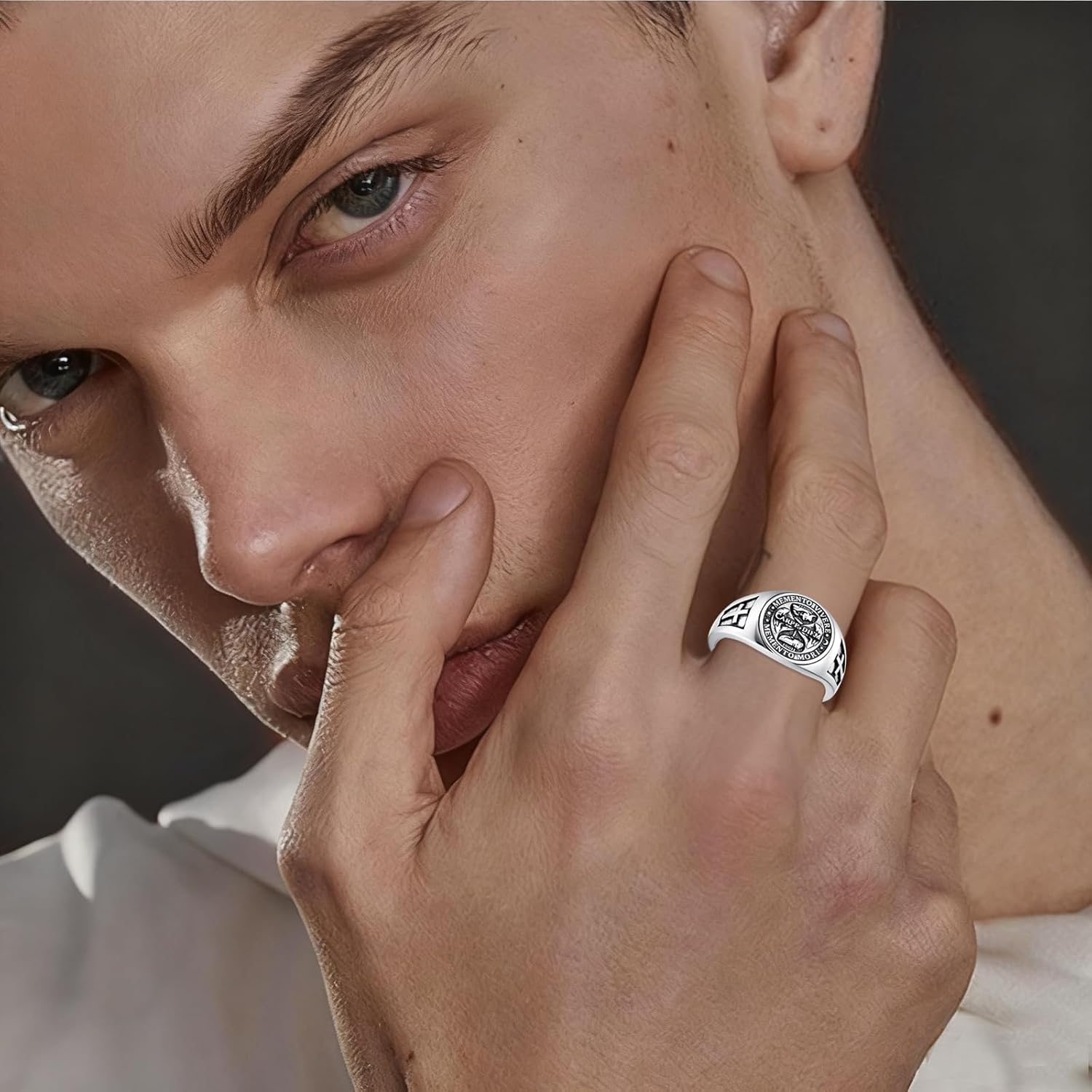 PELOVNY Memento Mori Signet Rings 925 Sterling Silver Gothic Skull Ring Stoic Momento Mori Jewelry Gifts for Men Women